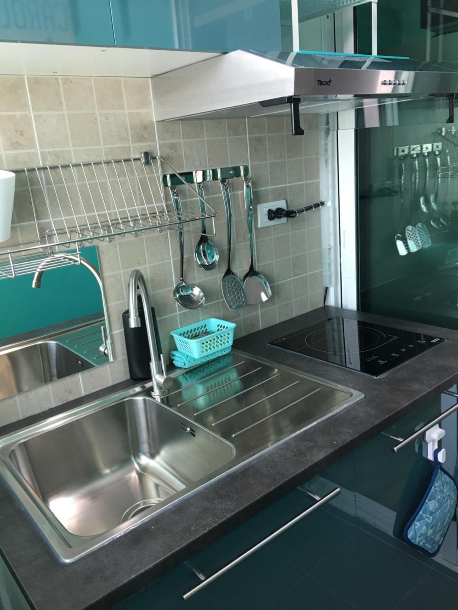White Turquoise - 1 Bedroom - *